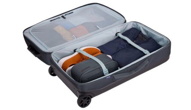 Thule Subterra 2 check-in suitcase wheeled duffel 70cm Dark Slate - Image 9