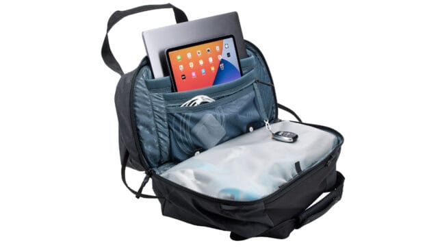 Thule Aion Duffel Bag 35L - Image 22