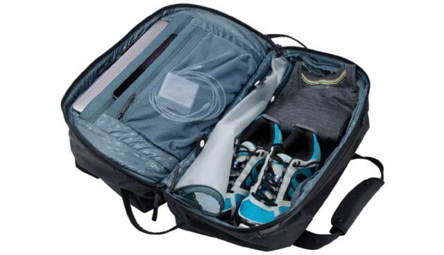 Thule Aion Duffel Bag 35L - Image 23