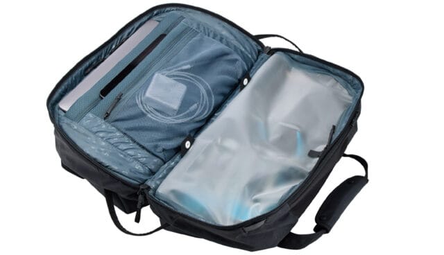 Thule Aion Duffel Bag 35L - Image 19